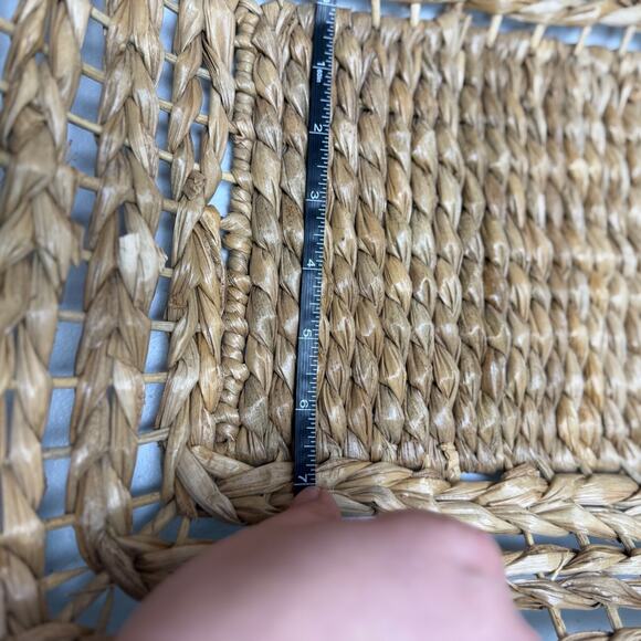 Square Woven Wicker Tray Basket Decor BOHO Weave 18"x18"x5" Holder Table Tray - Picture 4 of 6